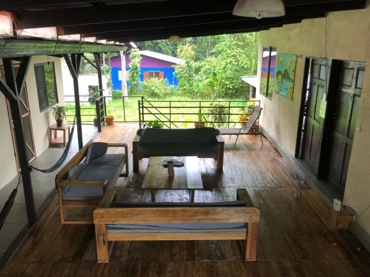 Be My Guest Cabinas Puerto Viejo de Talamanca Exterior photo
